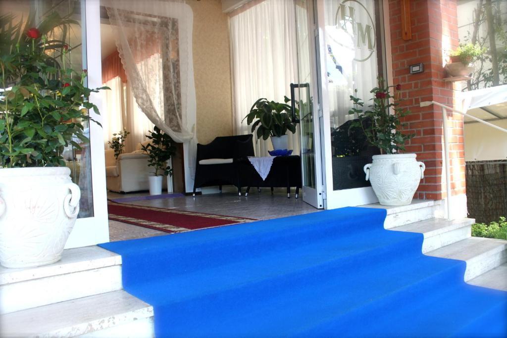 Hotel Manuela Cinquale Exterior photo